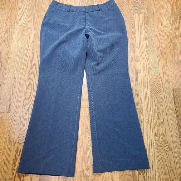 Worthington Curvy Fit Petite  - Picture 6 of 6